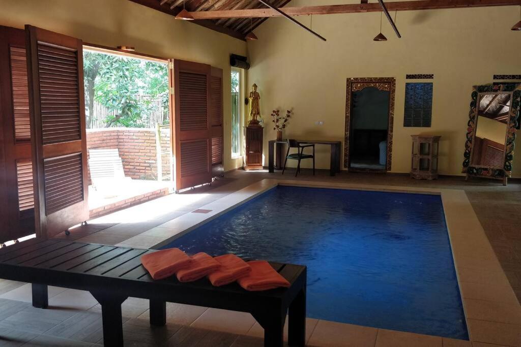 Villa King: Unique Villa With Indoor Swimming Pool Αμέντ Εξωτερικό φωτογραφία